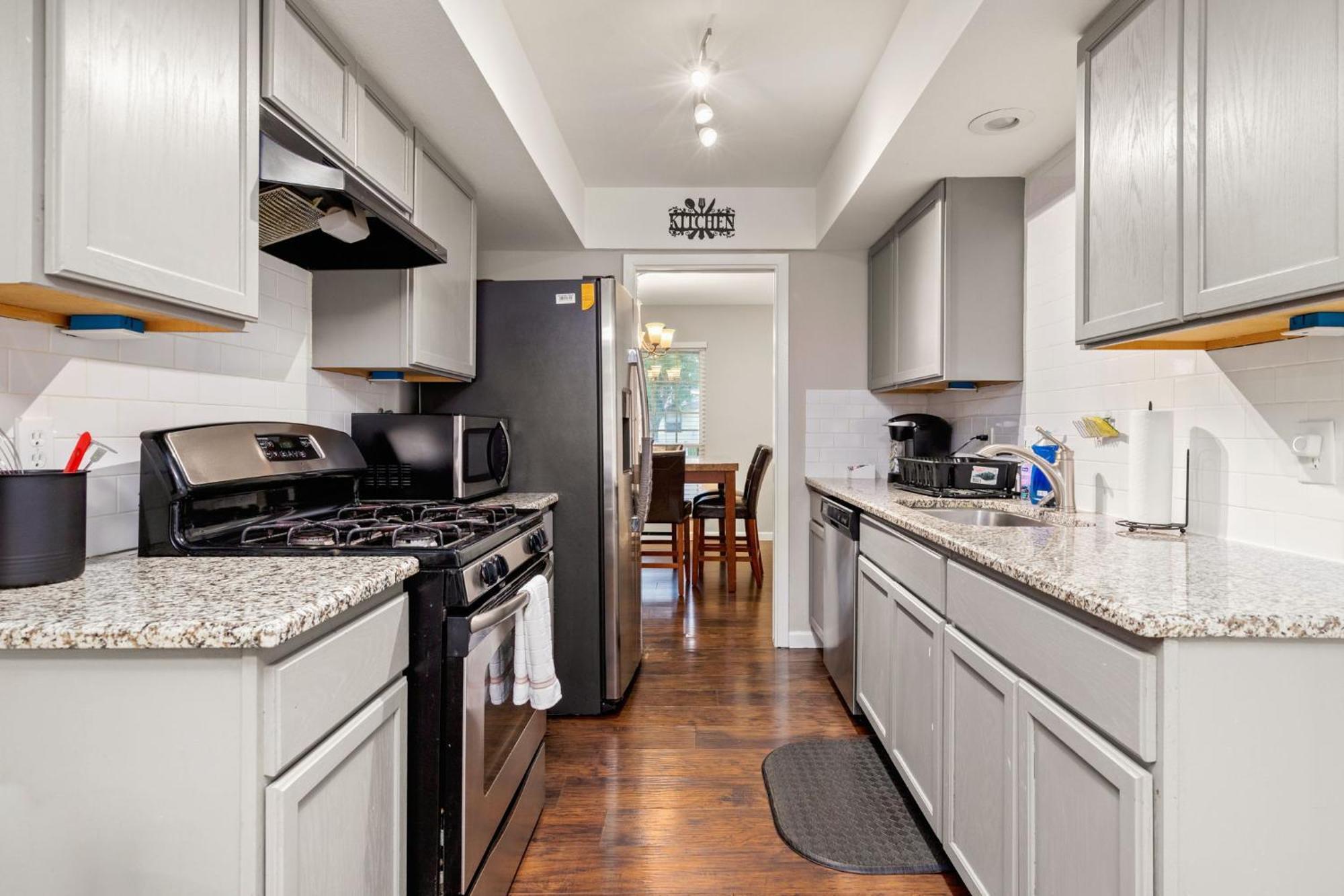 Spacious 4 Bedroom With Pool-Minutes To Seaworld And Lackland Afb San Antonio Exterior foto